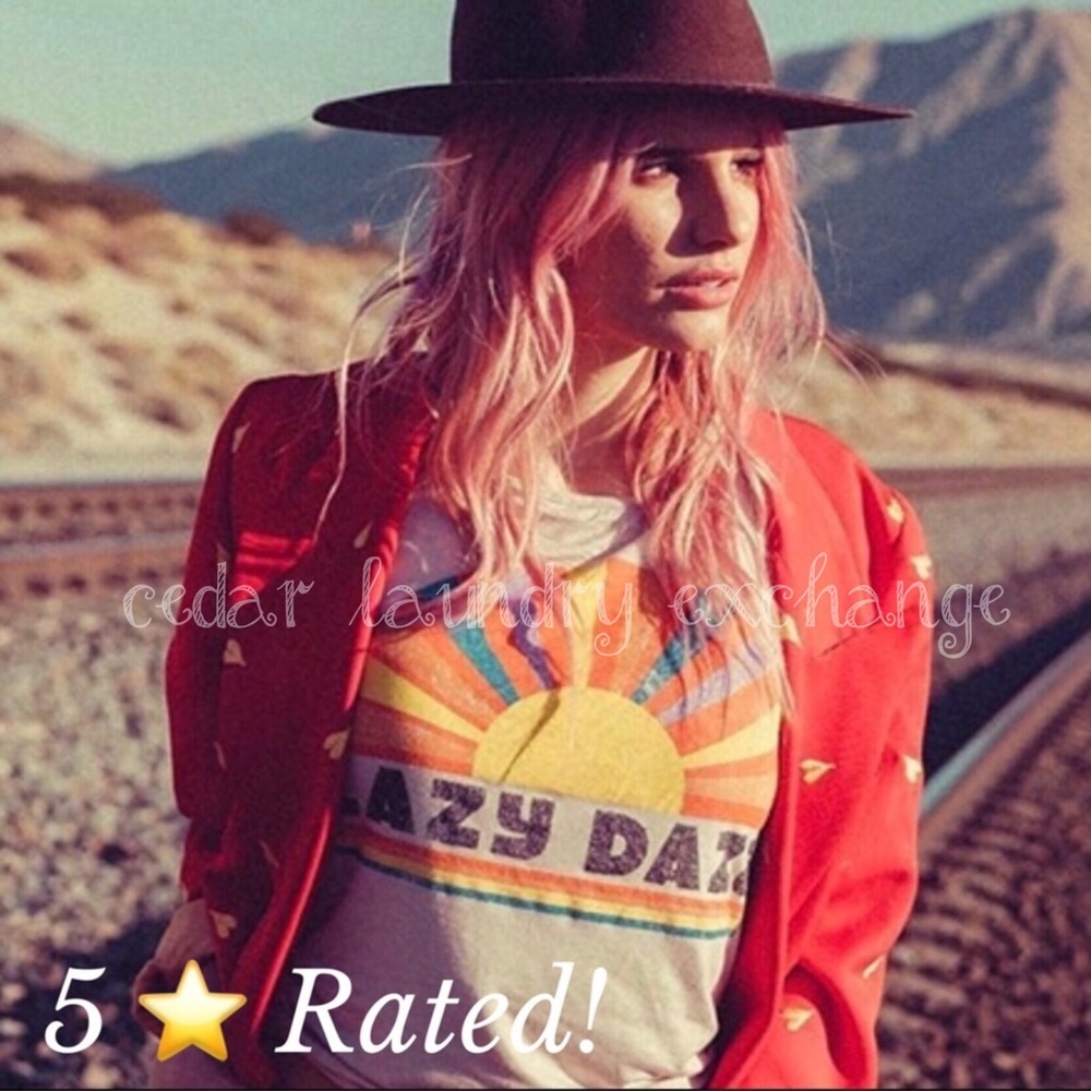 Lazy Daze Tee - 5 Star Rated